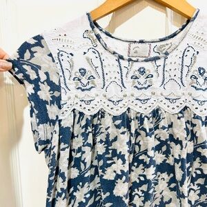 {Anthropologie} Blue & White Embroidered Lace Blouse | Postmark